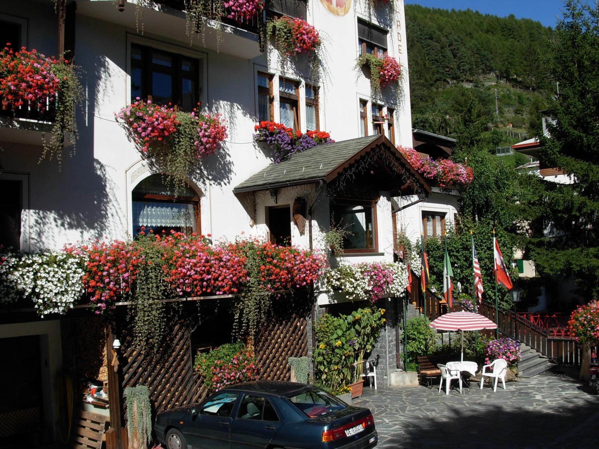 Albergo Adele Bormio Zewnętrze zdjęcie
